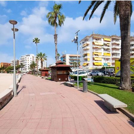 One Bedroom Flat In Fenals Lloret De Mar For 4 People Εξωτερικό φωτογραφία