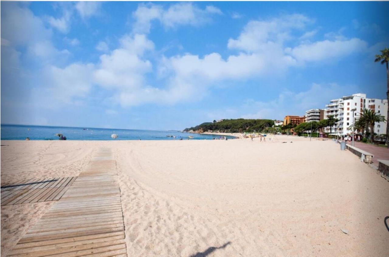 One Bedroom Flat In Fenals Lloret De Mar For 4 People Εξωτερικό φωτογραφία