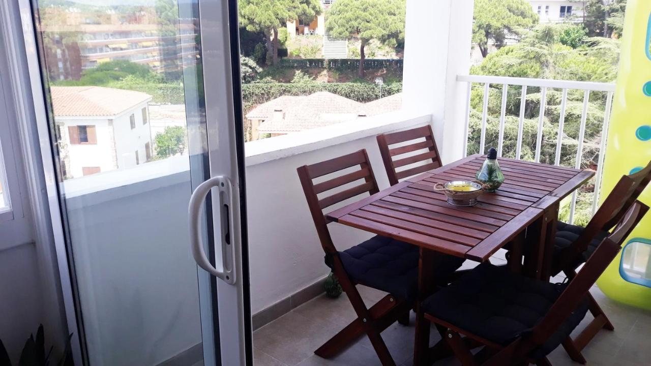 One Bedroom Flat In Fenals Lloret De Mar For 4 People Εξωτερικό φωτογραφία